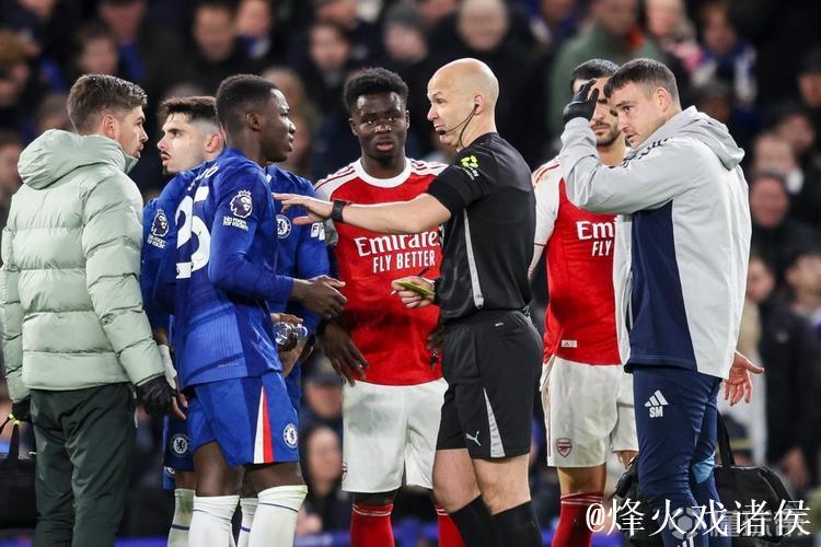 官方：凯塞多因踩踏对手被禁赛3场，盖耶掌掴队友禁赛2场